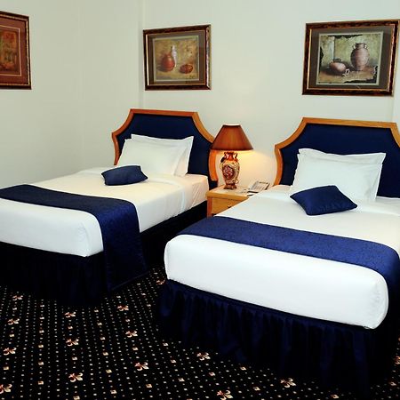Cayam Hotel Doha Eksteriør billede