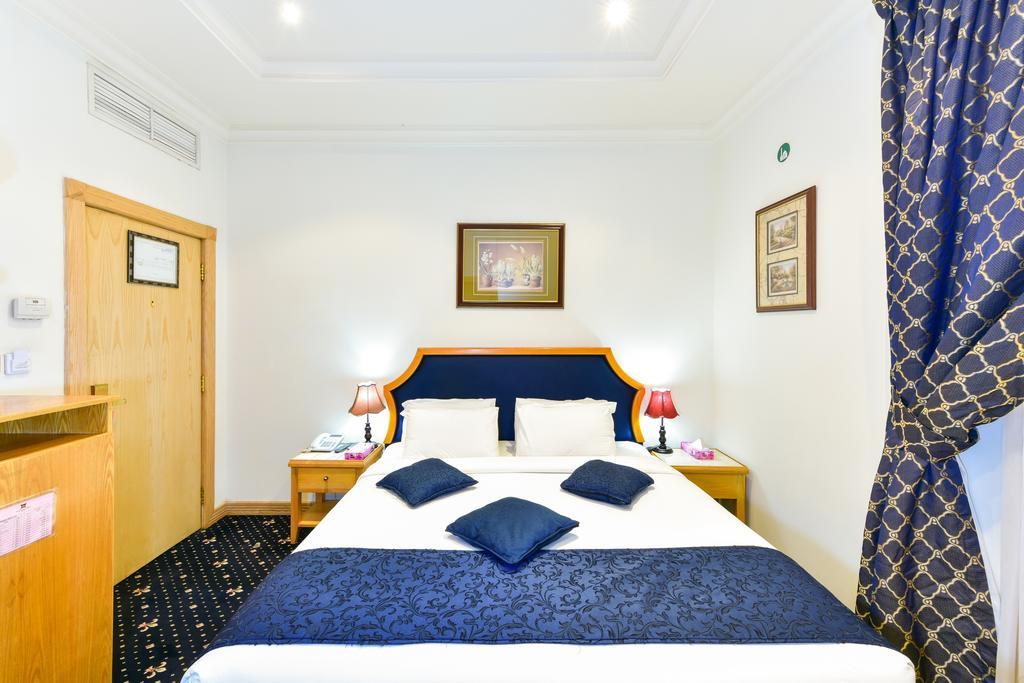 Cayam Hotel Doha Eksteriør billede