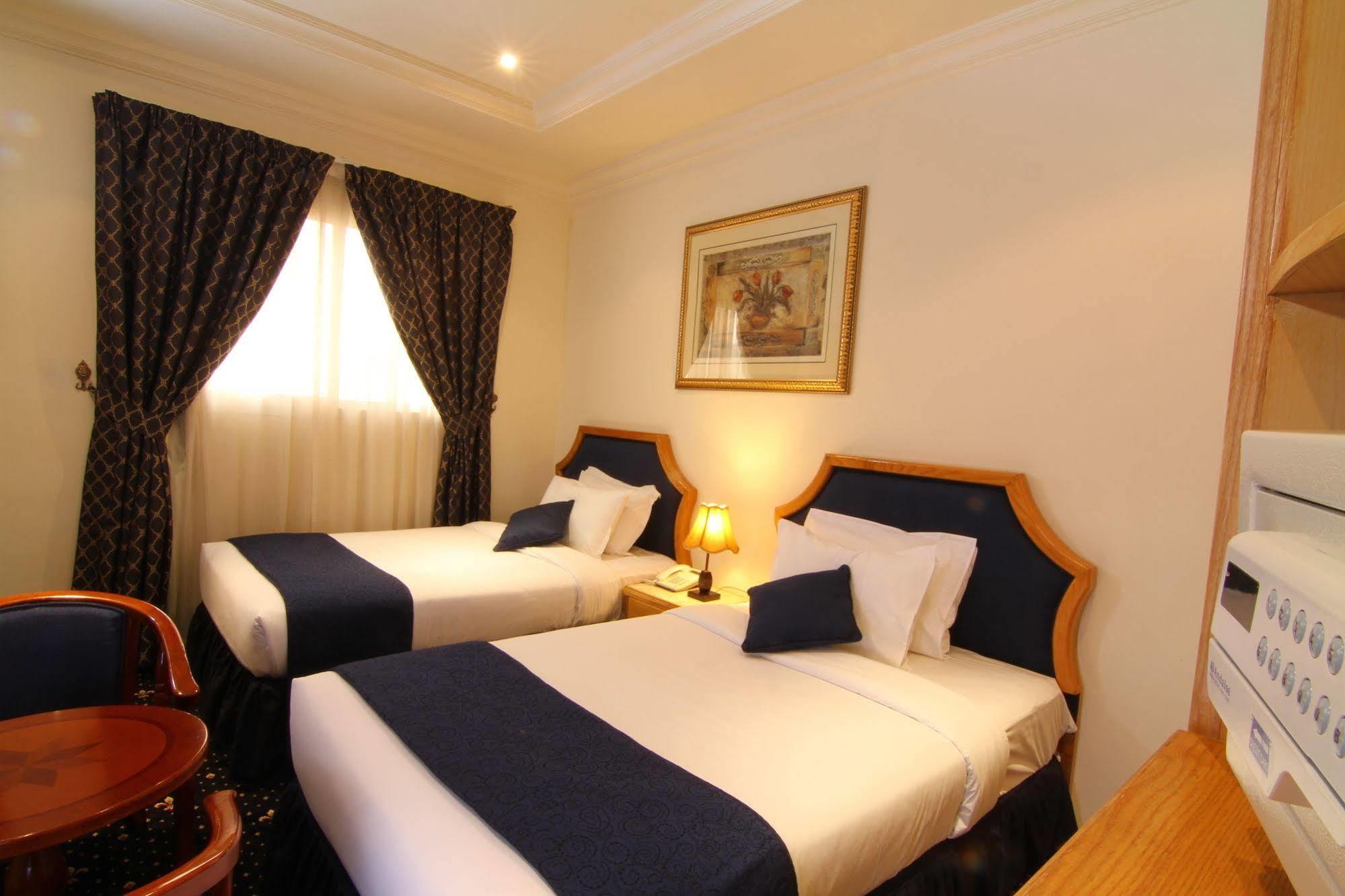 Cayam Hotel Doha Eksteriør billede