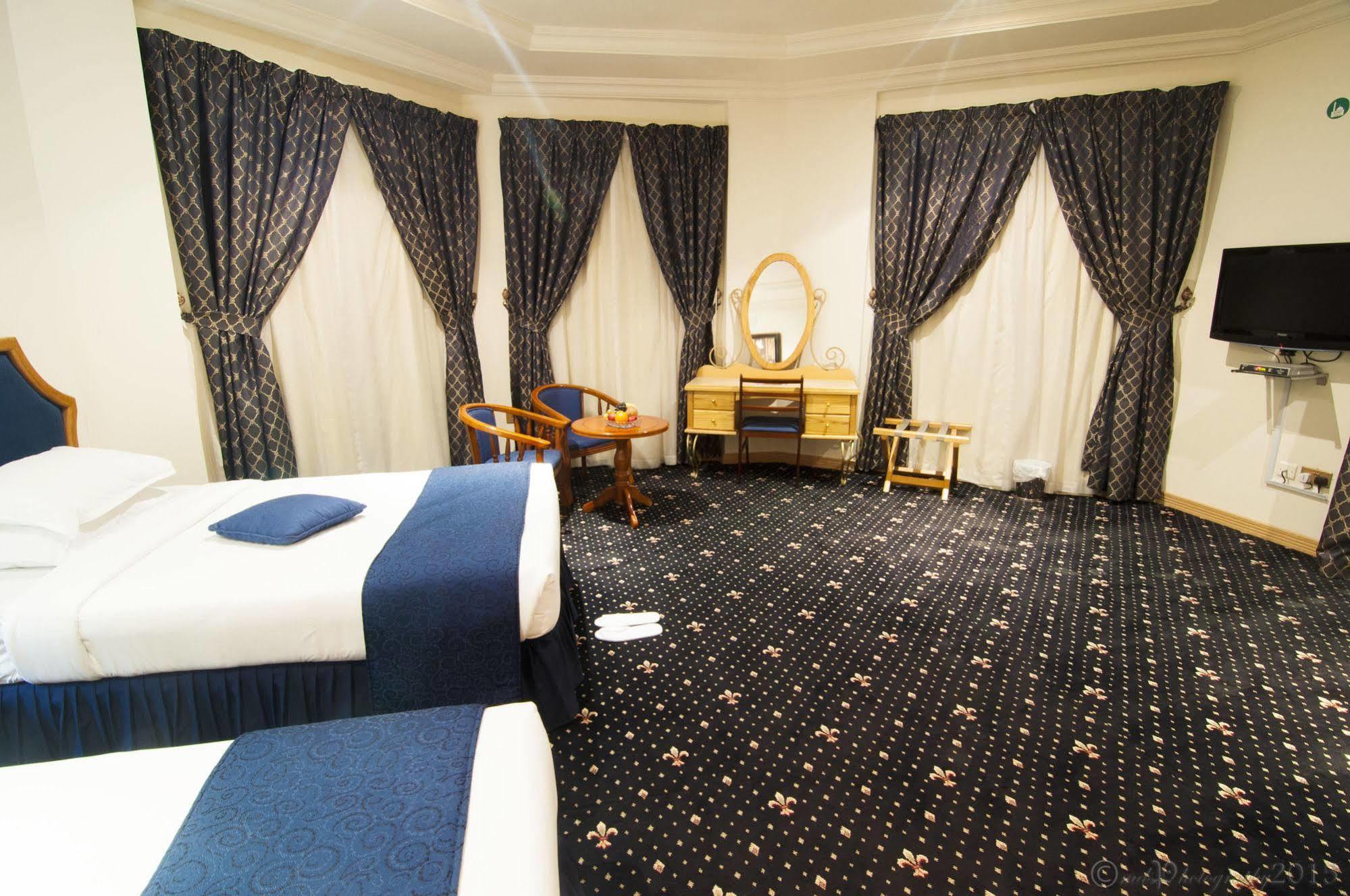 Cayam Hotel Doha Eksteriør billede