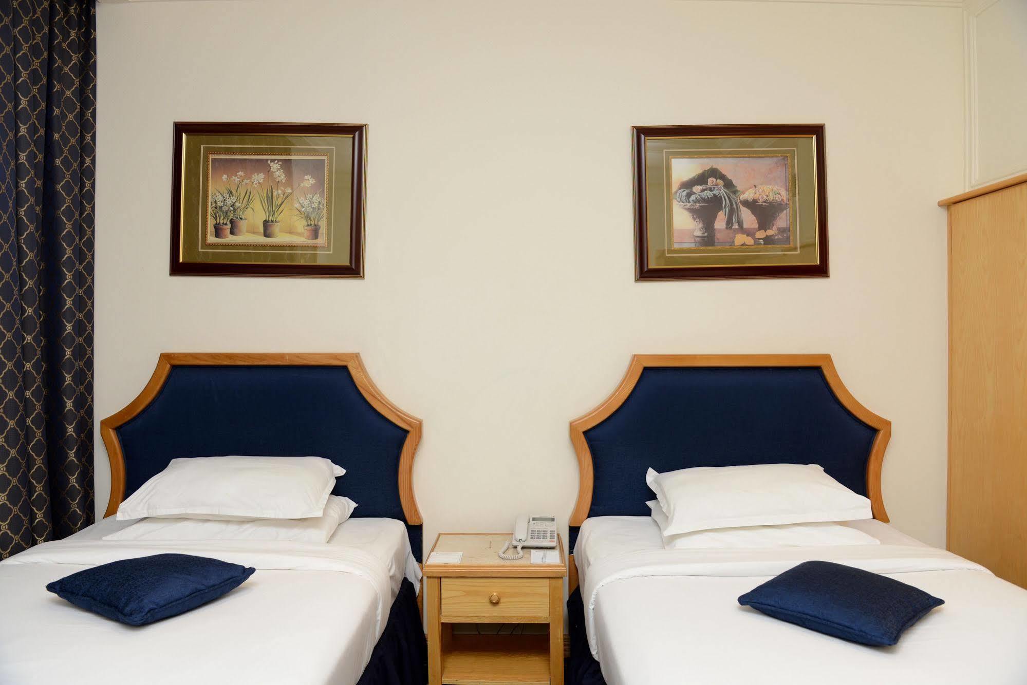 Cayam Hotel Doha Eksteriør billede