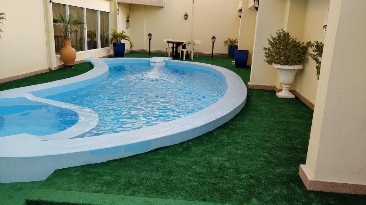 Cayam Hotel Doha Eksteriør billede