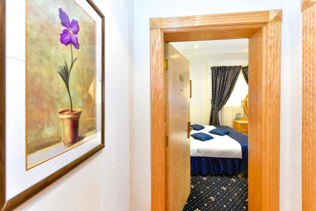Cayam Hotel Doha Eksteriør billede